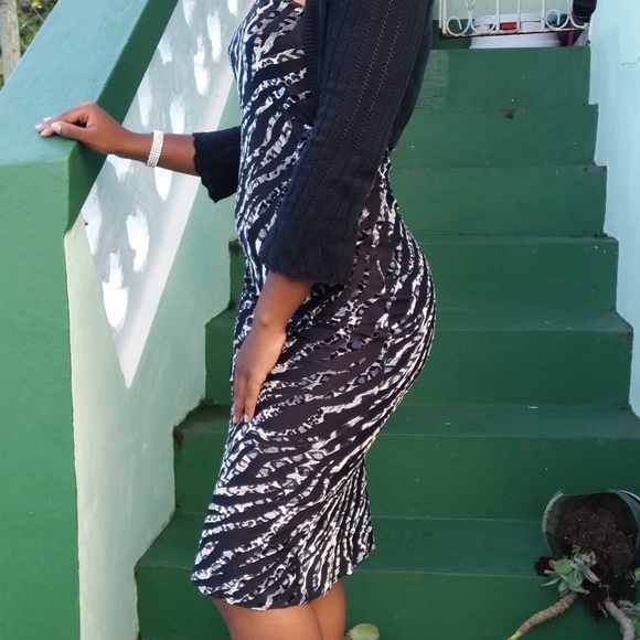 Off-shoulder, Suede Bodycon Dress - Zebra Print - Picture 2 of 3